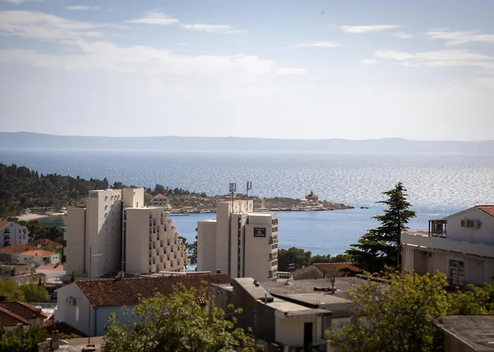 Bulbuli Макарска